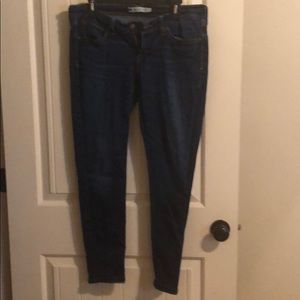Levi skinny jean